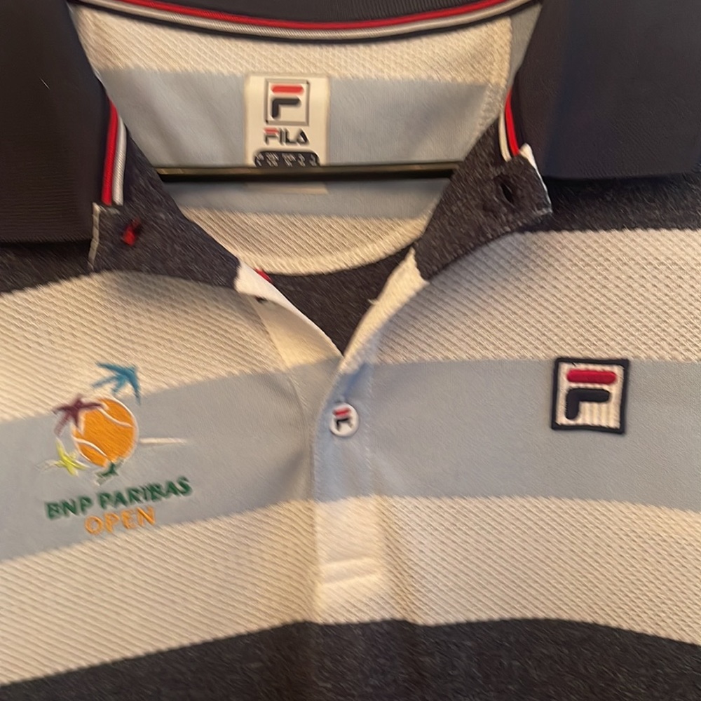 Fila - Picture 2 of 3